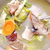 Step 6 of Making Healthy Lung Soup: Ba Wang Hua Chenpi Soup