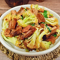 #寻味外婆乡传承春日宴#烧肉炒菜花的做法图解5