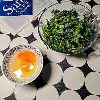 #Spring tasting# Step 2 of Chrysanthemum Brain Egg Soup