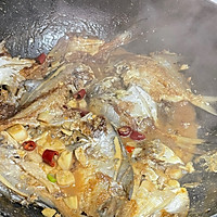 #寻味外婆乡传承春日宴#黄焖小鲳鱼的做法图解6