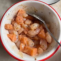 Step 2 for Salmon Muffin Cup