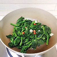 #寻味外婆乡传承春日宴#【清炒菜苔】 清甜爽口的做法图解4