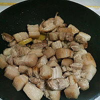 Step 3 of Home-cooked Braised Pork Belly