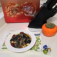 #春日尝鲜#羊肚菌红枣乌凤鸡汤煲的做法图解1
