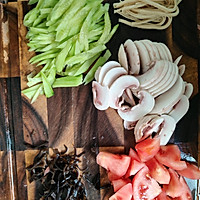 Step 1 for Five-color Mushroom Soup