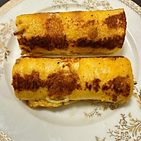 Step 5 of making pork floss cheese bread rolls